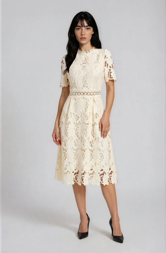 Vestido Midi Jonson de Encaje con Cut-Out en Tono Apricot