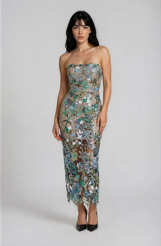 Vestido Maxi Leanna Elegante Azul con Bordado Floral